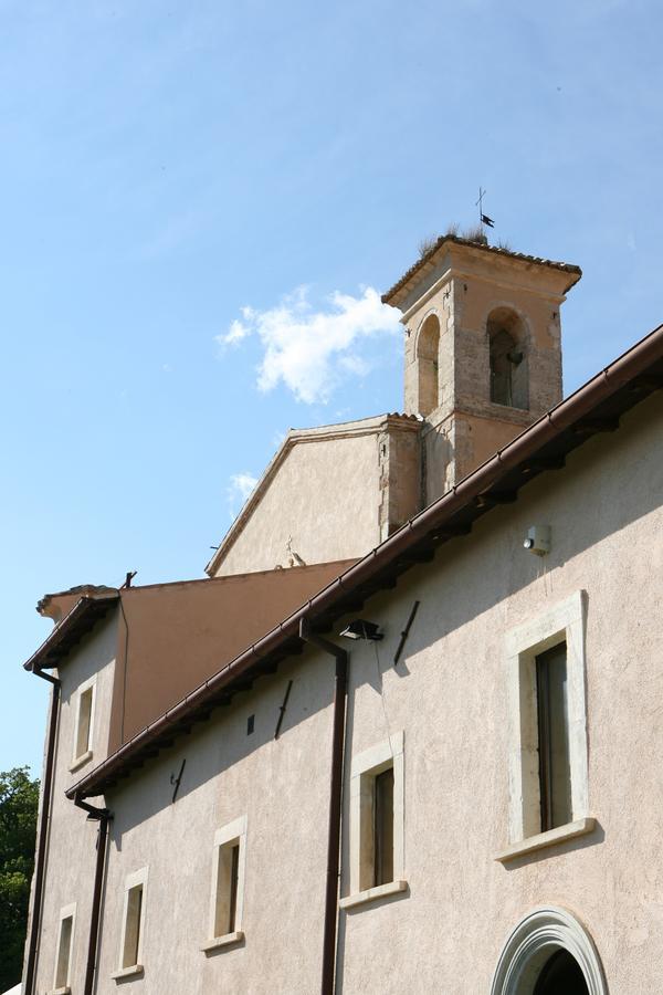 Convento Di San Colombo Hotel Santo Stefano Di Sessanio Exterior photo